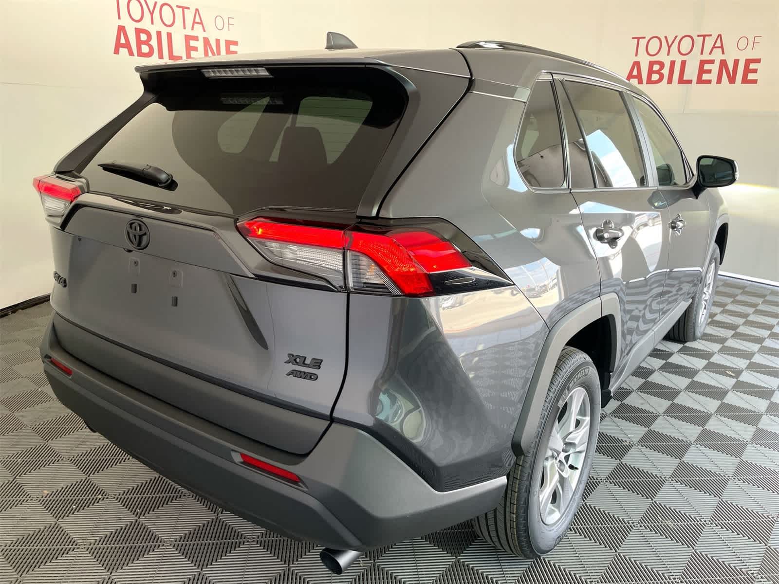 Thumbnail: 2025 Toyota RAV4 - 7