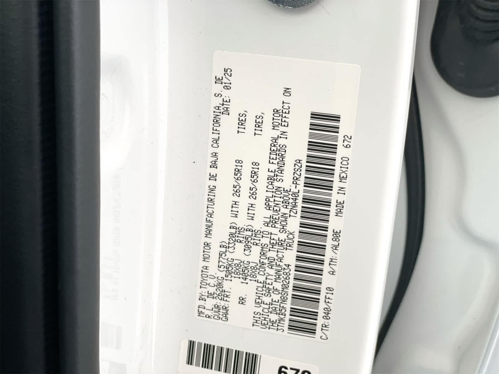 2025 Toyota Tacoma SR5 27