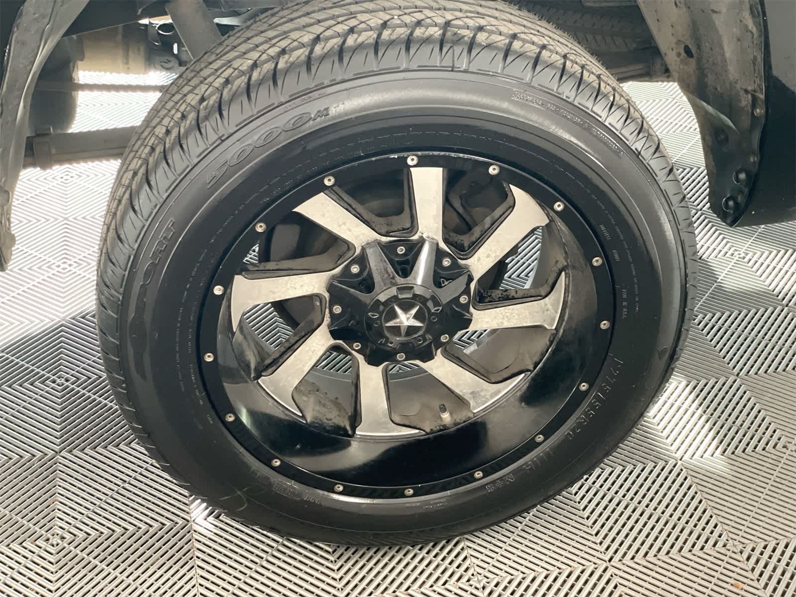 Thumbnail: 2015 Toyota Tundra - 24