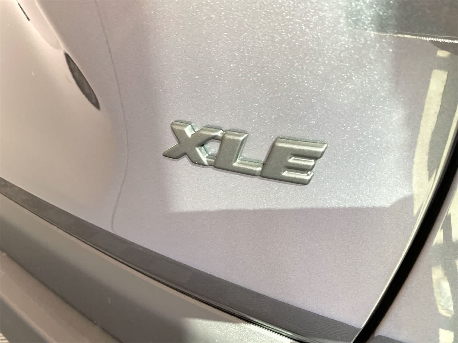 Thumbnail: 2025 Toyota RAV4 - 6