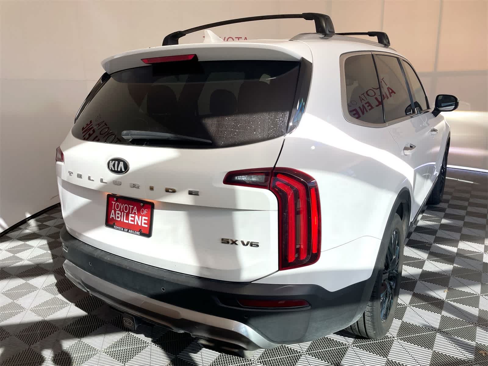 Thumbnail: 2020 Kia Telluride - 6