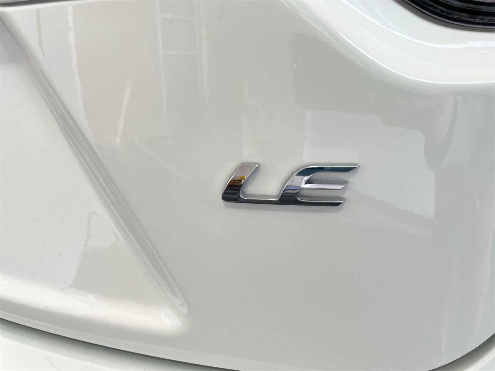 Thumbnail: 2025 Toyota Corolla - 6