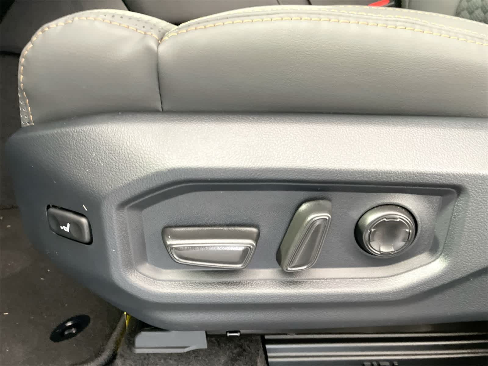 Thumbnail: 2026 Toyota Tundra - 11