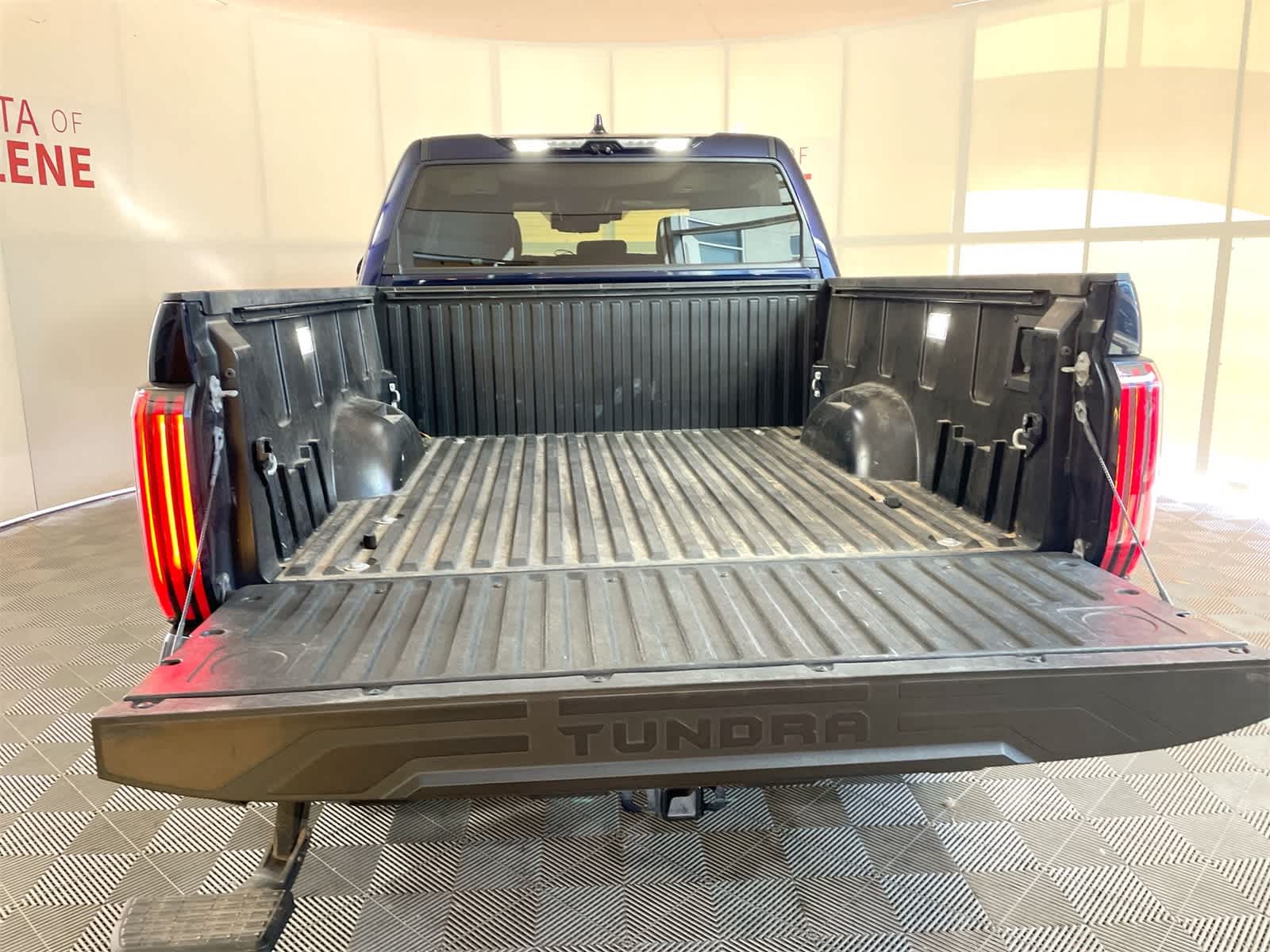 Thumbnail: 2022 Toyota Tundra - 5