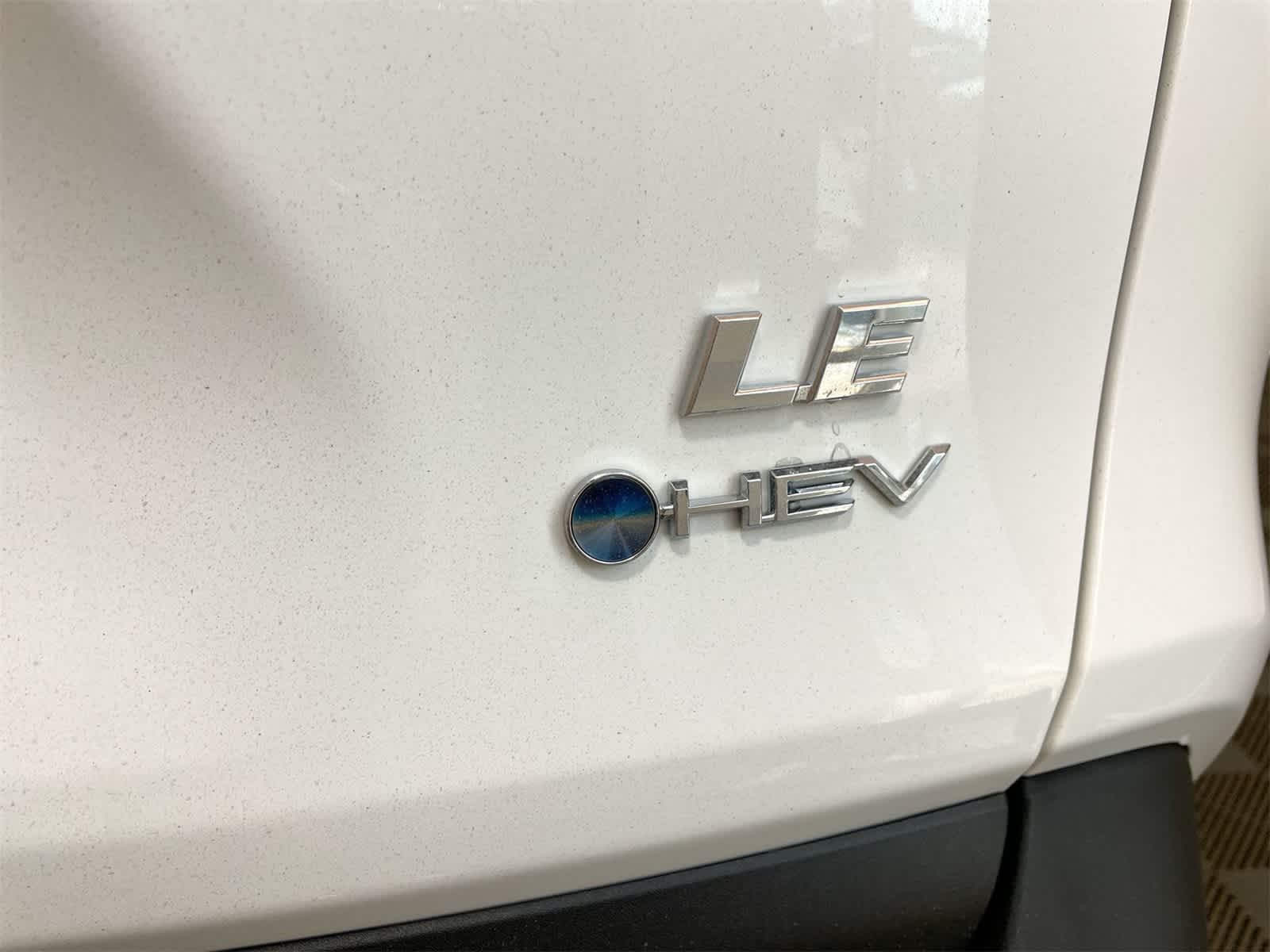 Thumbnail: 2025 Toyota RAV4 - 6