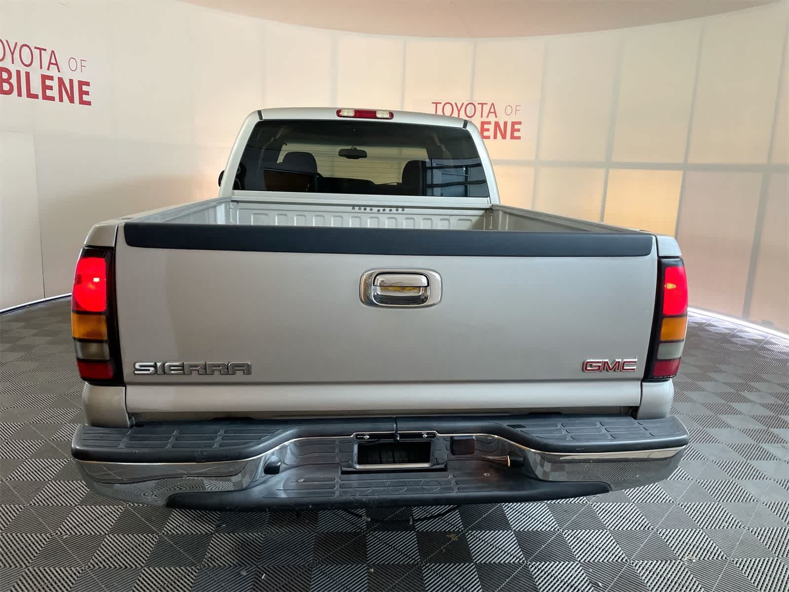 Thumbnail: 2006 GMC Sierra 1500 - 4