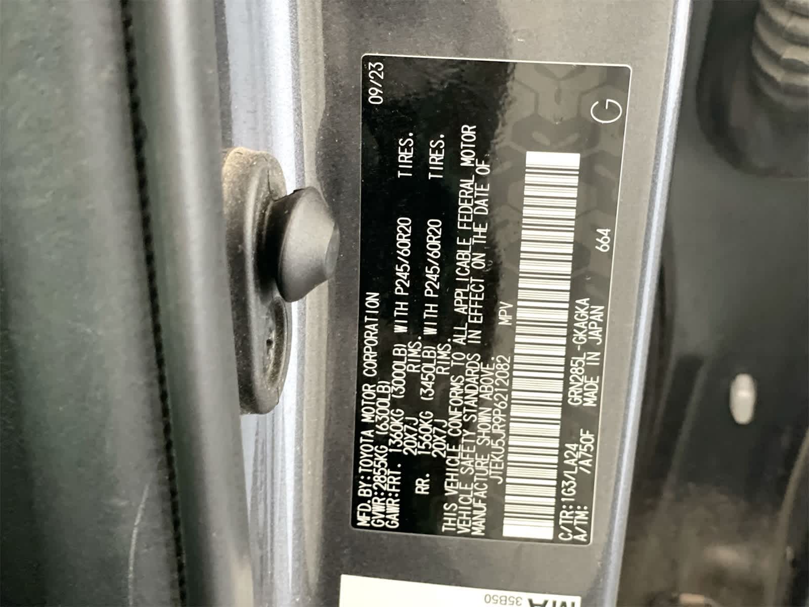 Thumbnail: 2023 Toyota 4Runner - 28