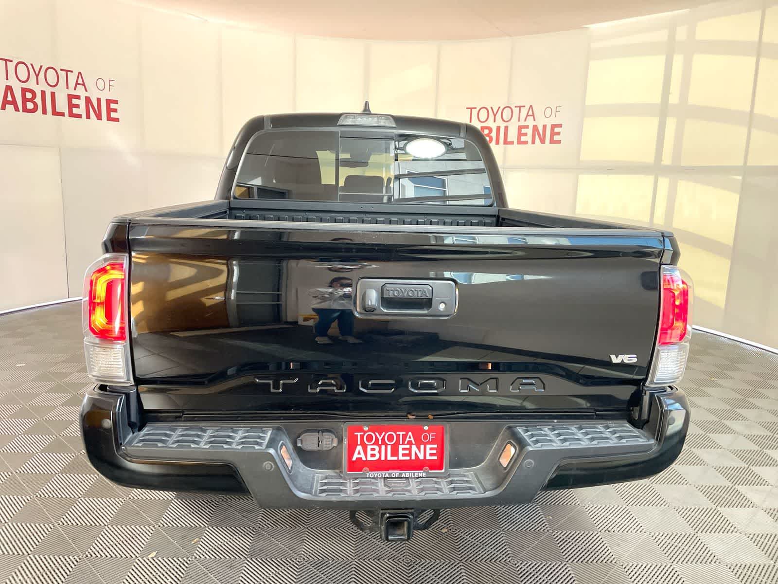 Thumbnail: 2023 Toyota Tacoma - 3