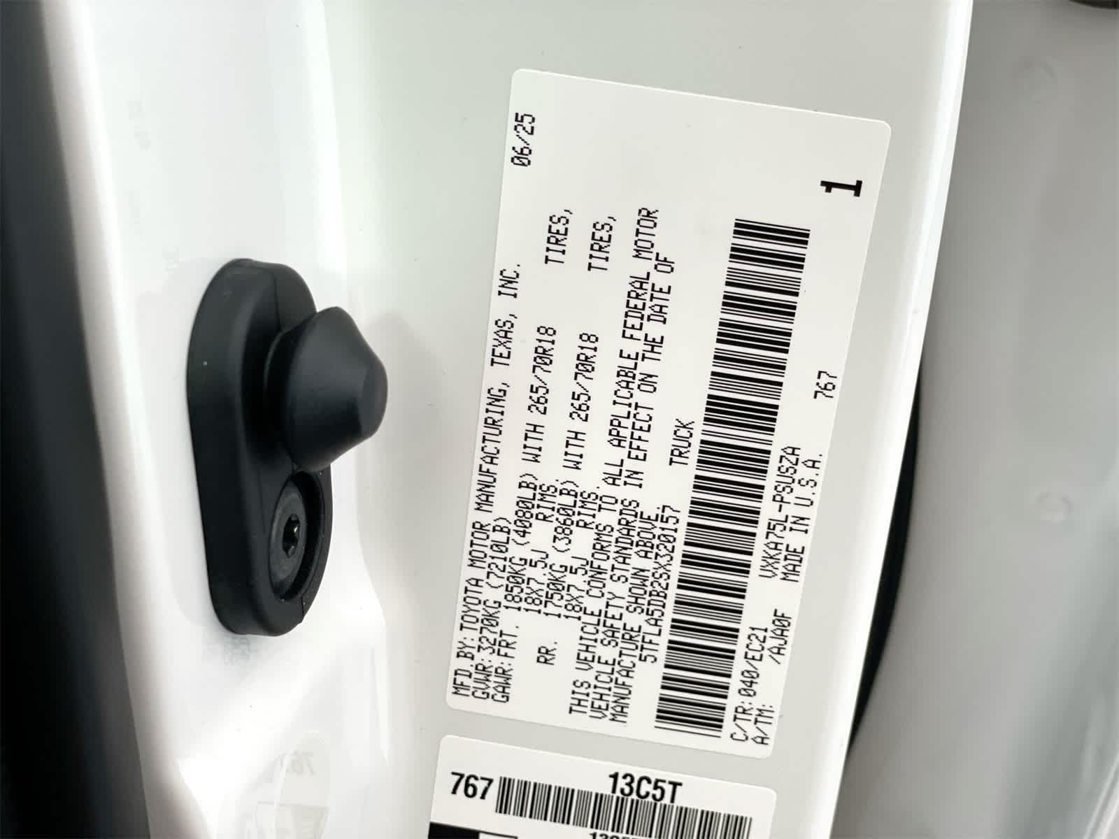 2025 Toyota Tundra SR5 28
