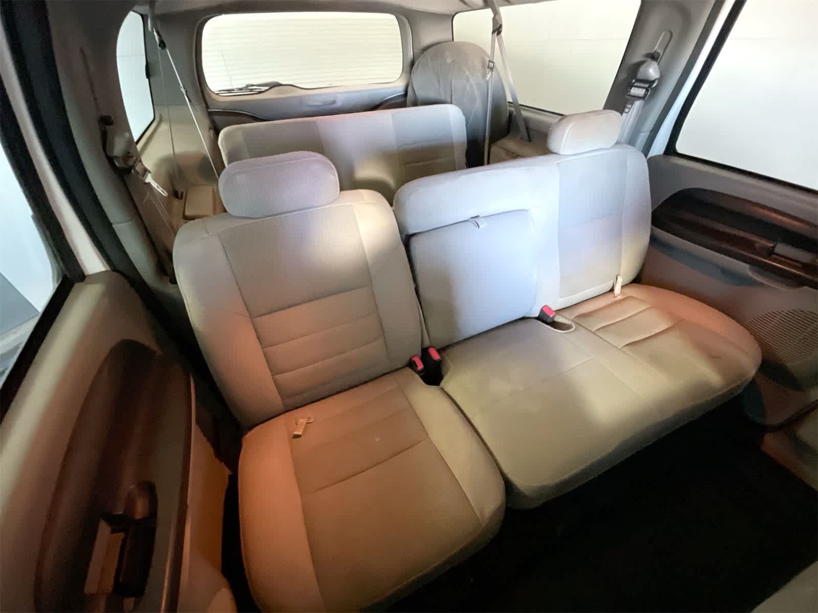 Thumbnail: 2005 Ford Excursion - 13