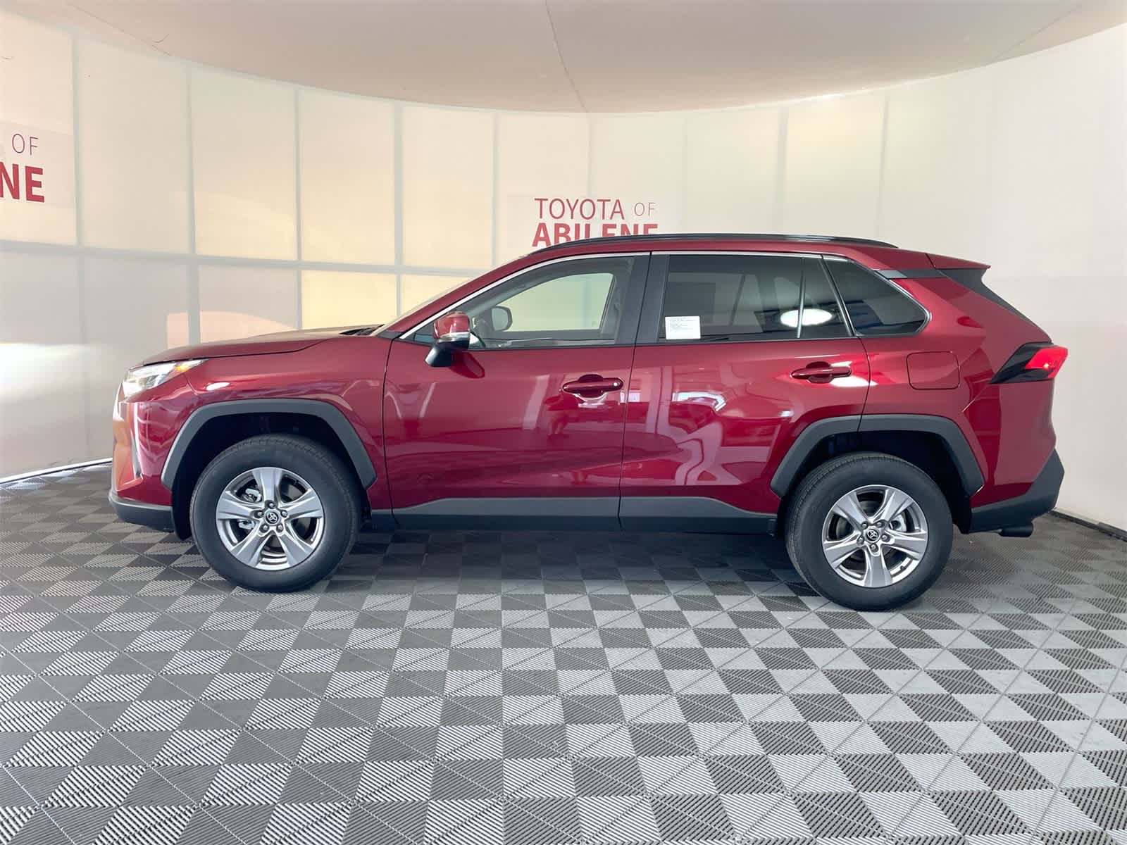 Thumbnail: 2025 Toyota RAV4 - 2