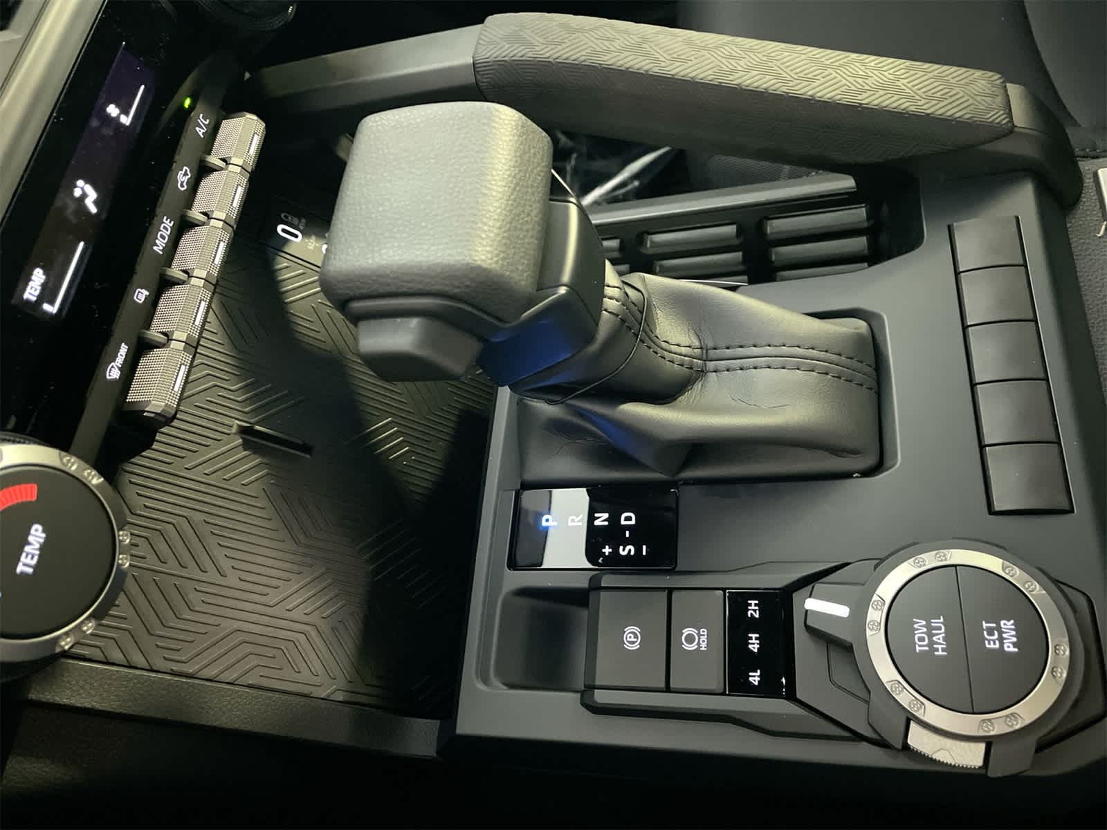 Thumbnail: 2025 Toyota Tacoma - 22