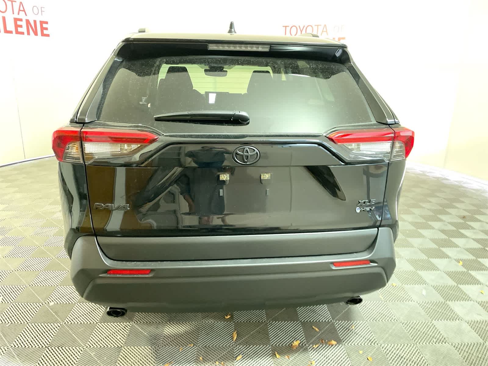 Thumbnail: 2025 Toyota RAV4 - 4