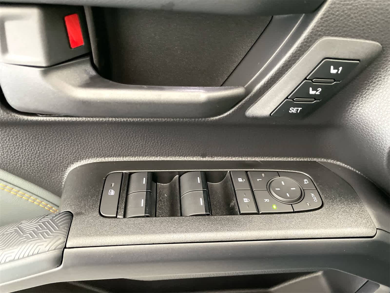 Thumbnail: 2025 Toyota 4Runner - 12