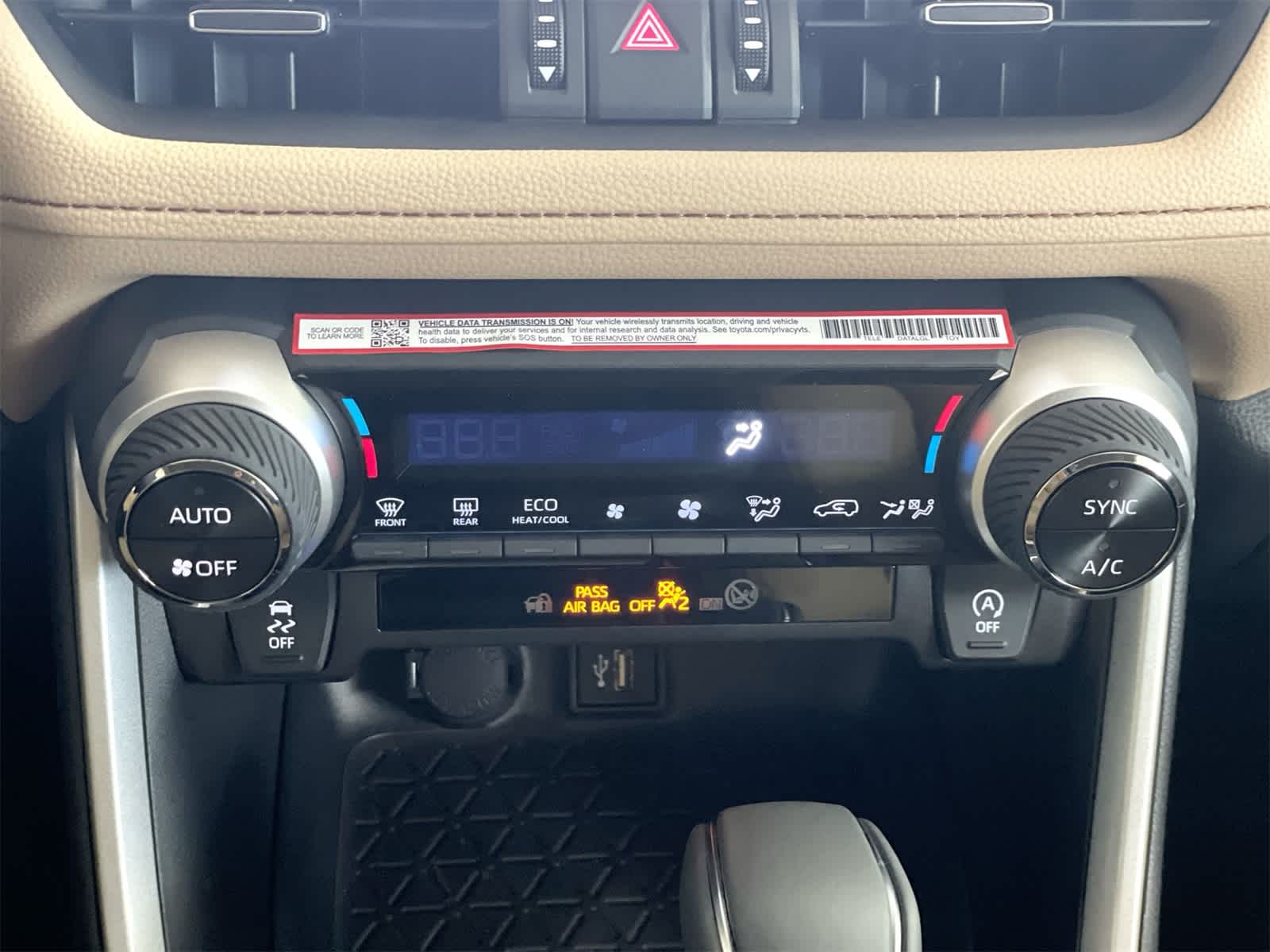 Thumbnail: 2025 Toyota RAV4 - 21