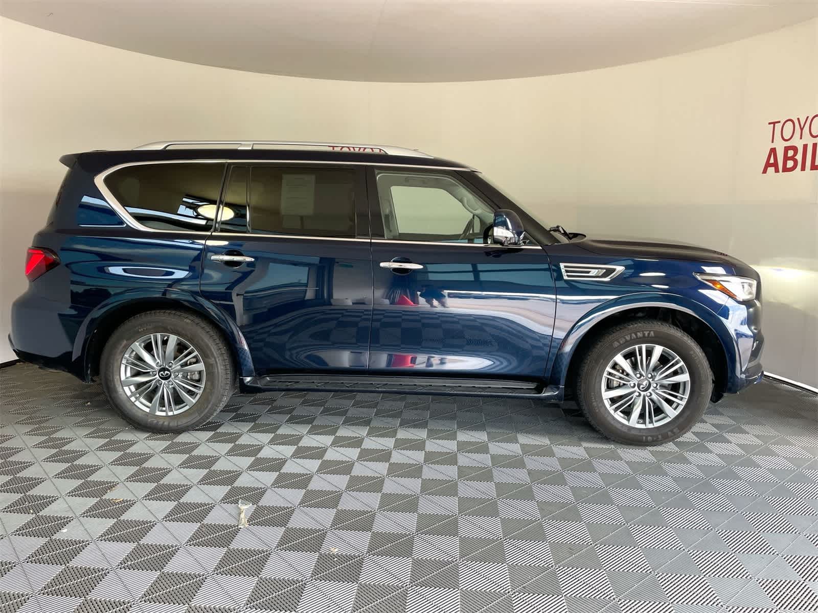 Thumbnail: 2021 INFINITI QX80 - 7