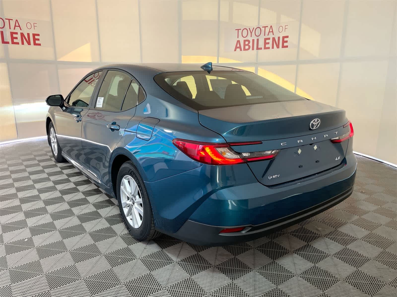 Thumbnail: 2026 Toyota Camry - 3