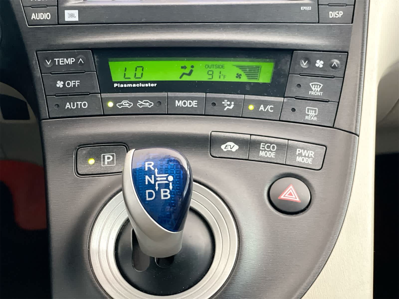 Thumbnail: 2010 Toyota Prius - 21