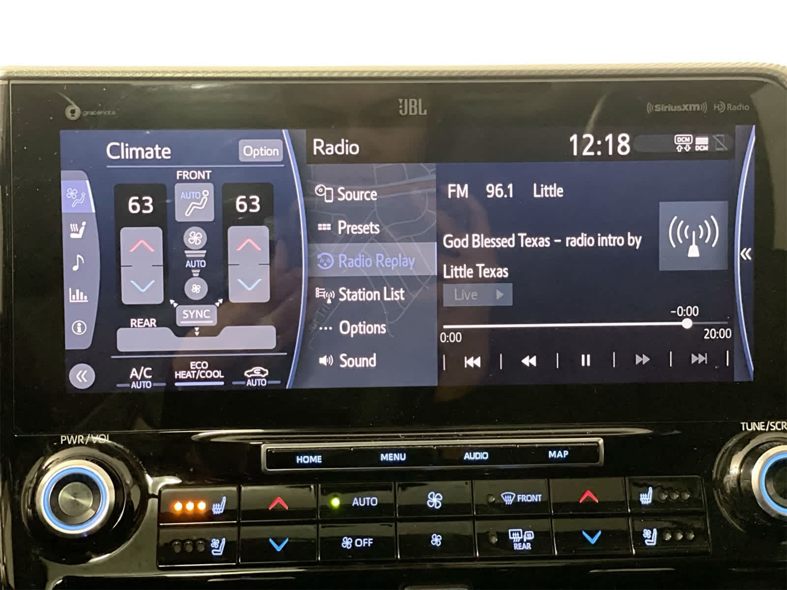 Thumbnail: 2020 Toyota Highlander - 20