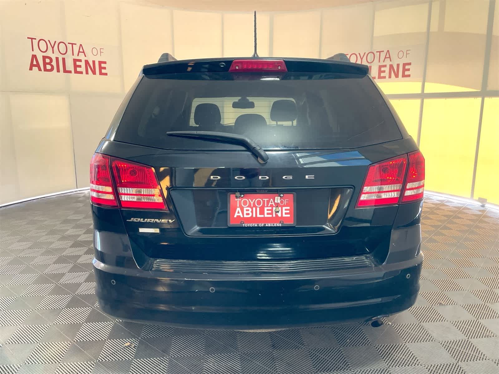 Thumbnail: 2020 Dodge Journey - 4