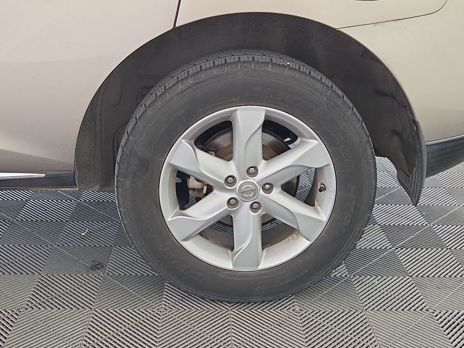 Thumbnail: 2010 Nissan Murano - 22