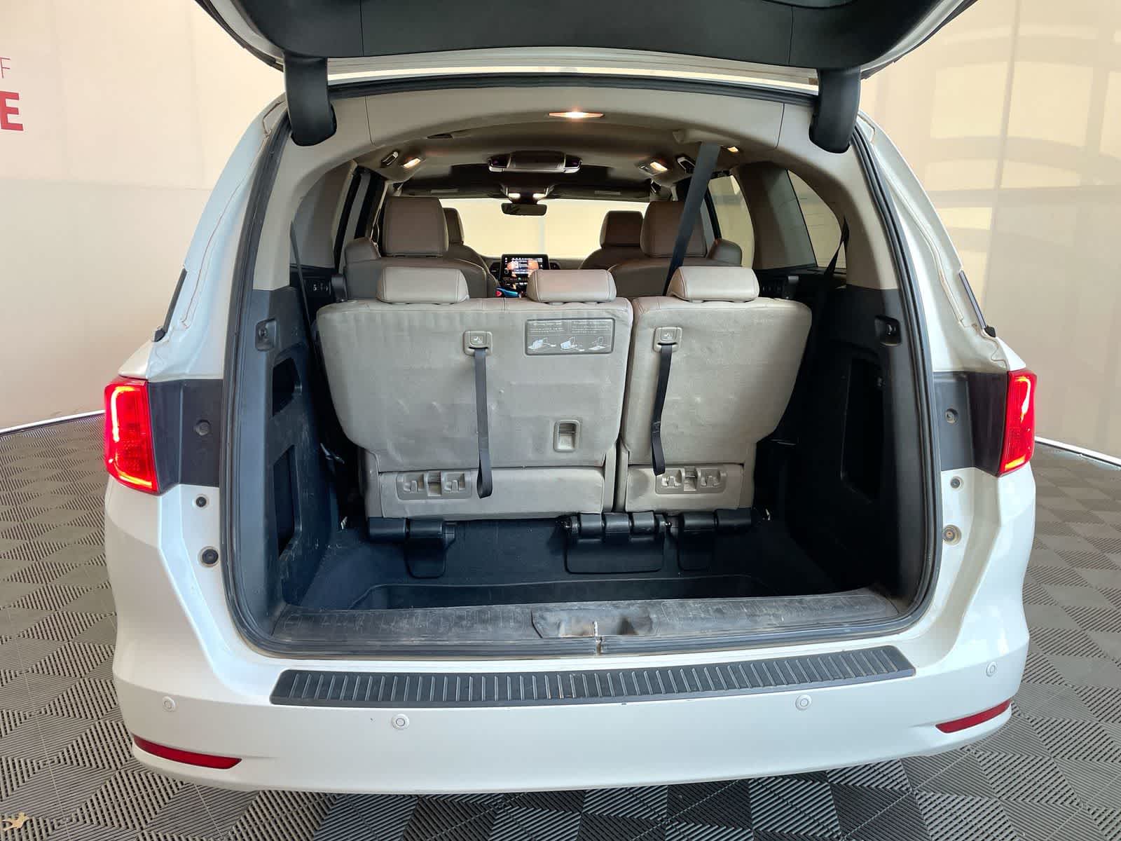 Thumbnail: 2022 Honda Odyssey - 5