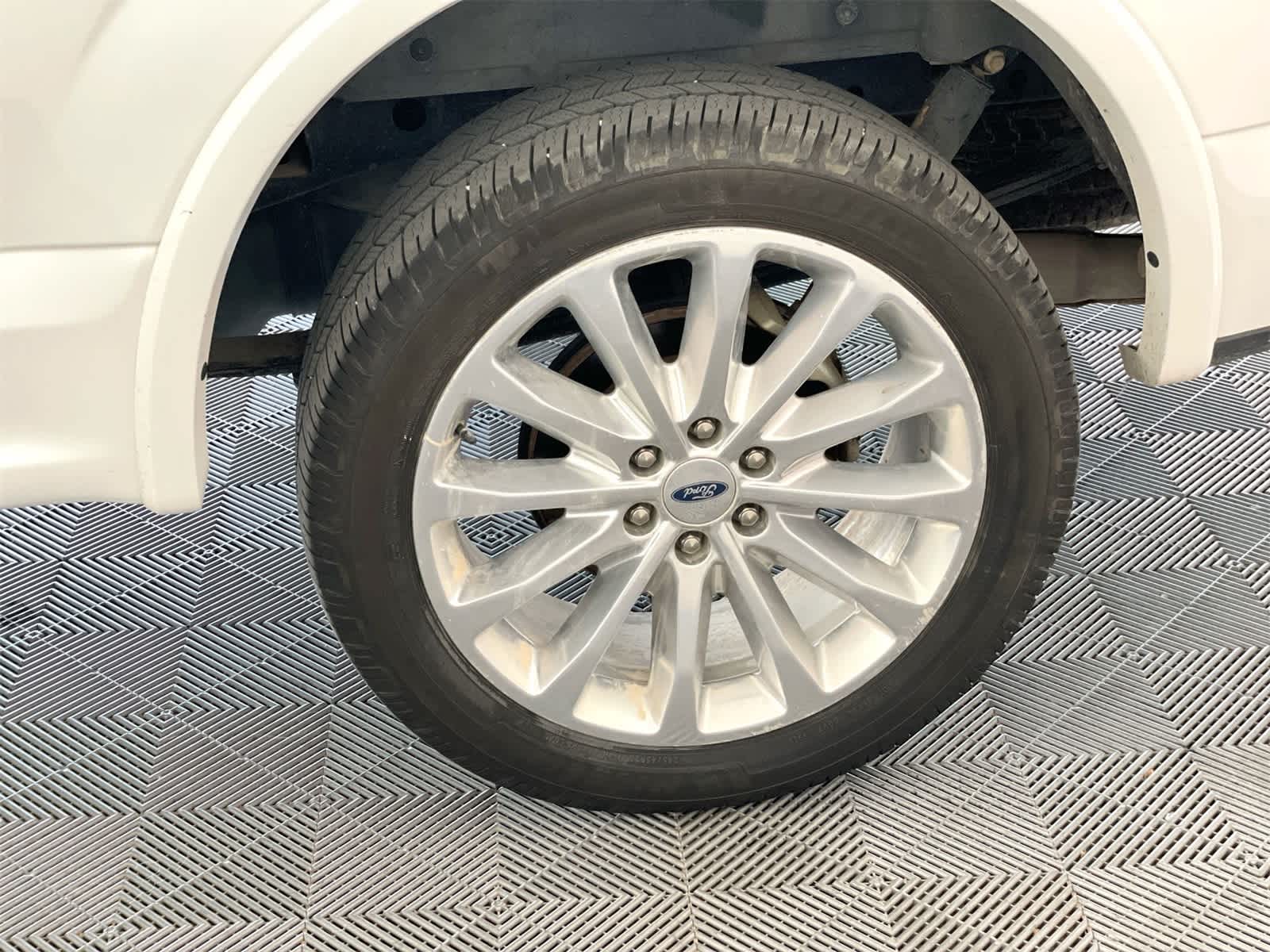 Thumbnail: 2019 Ford F-150 - 27