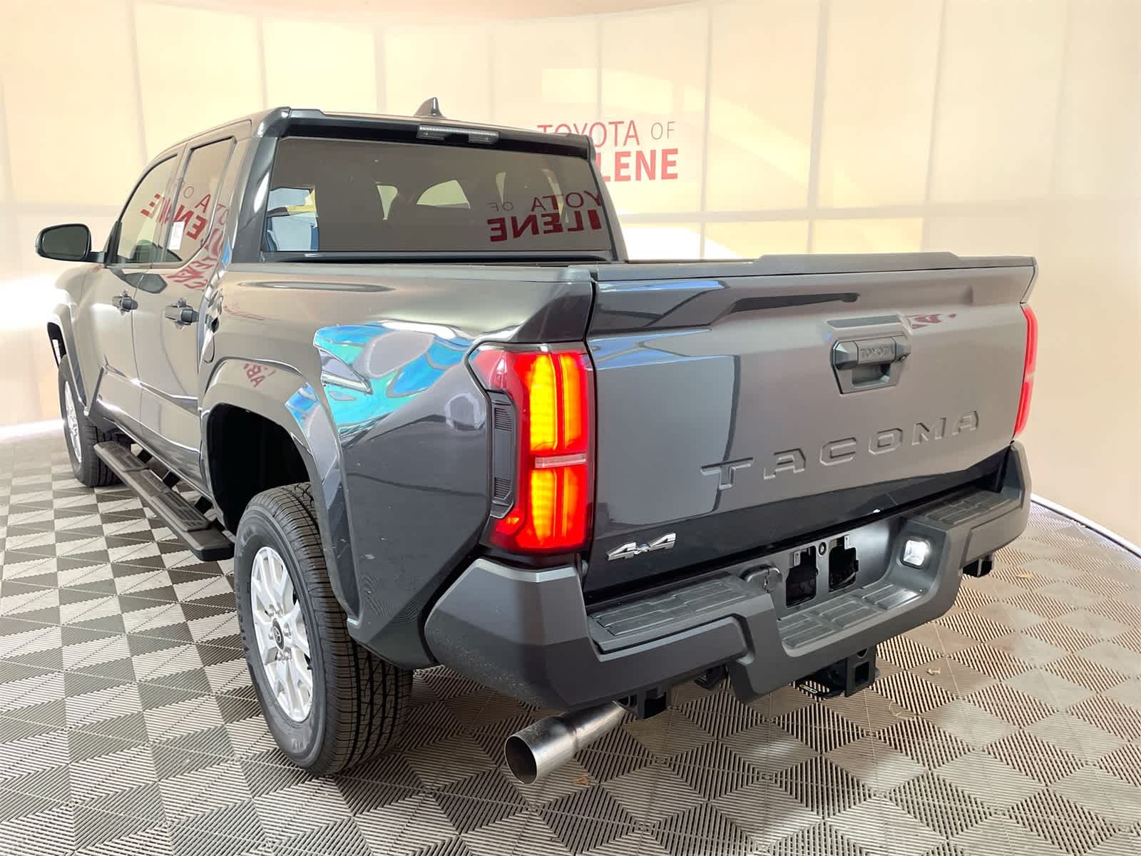 Thumbnail: 2025 Toyota Tacoma - 3