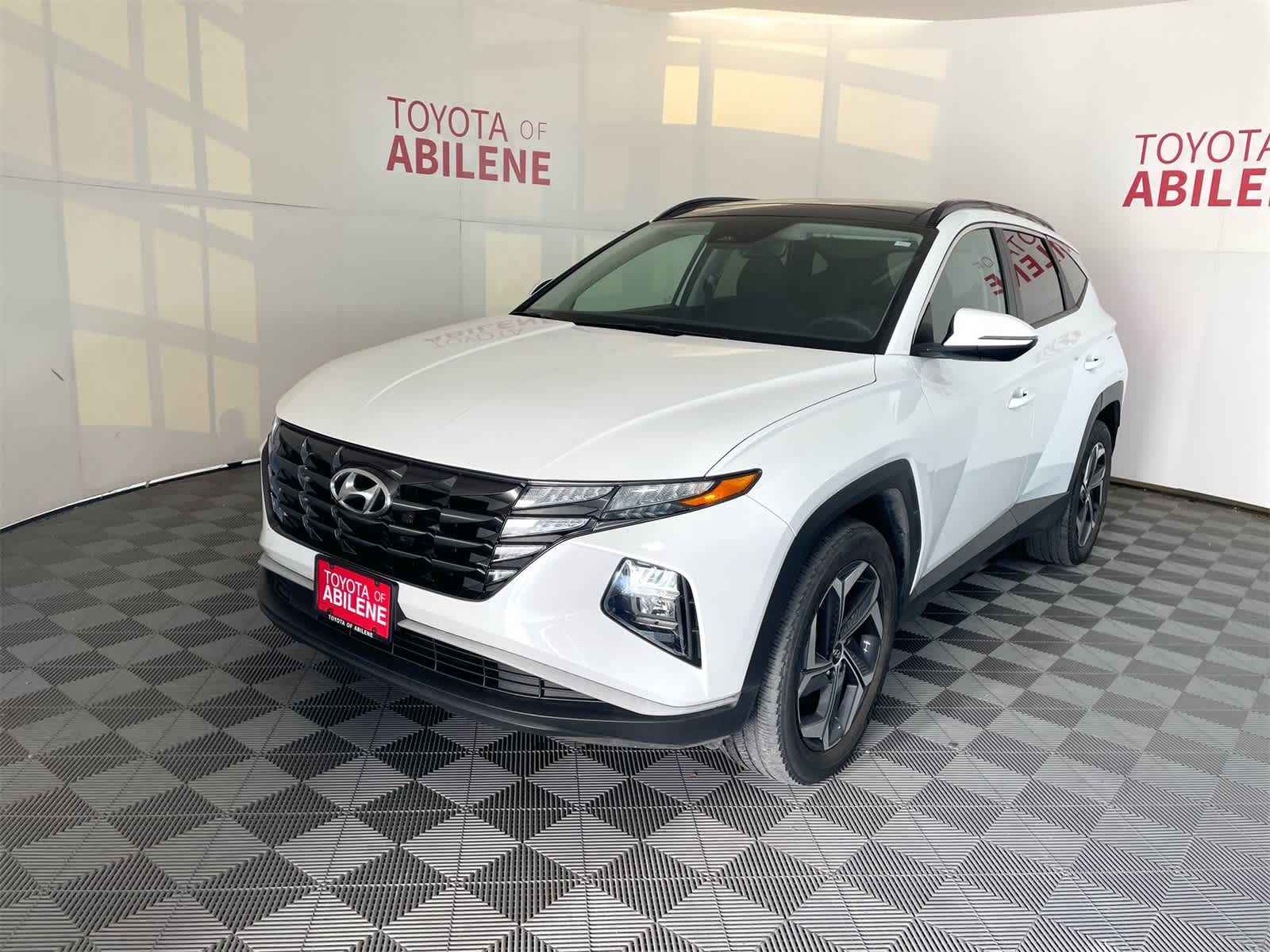 Thumbnail: 2022 Hyundai Tucson - 1