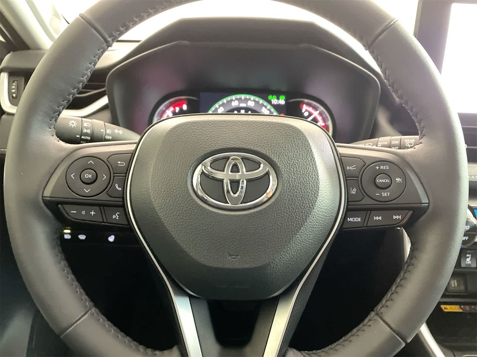 Thumbnail: 2024 Toyota RAV4 - 18