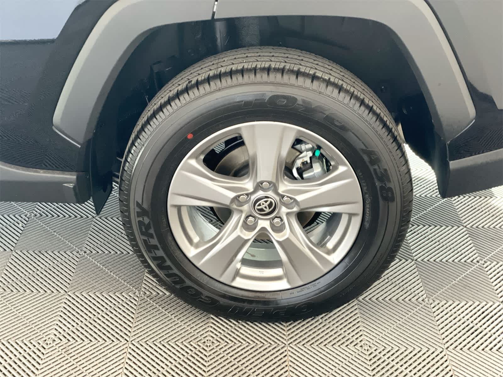 Thumbnail: 2025 Toyota RAV4 - 25