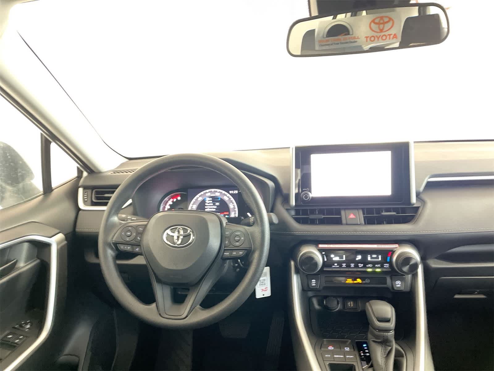 Thumbnail: 2025 Toyota RAV4 - 15