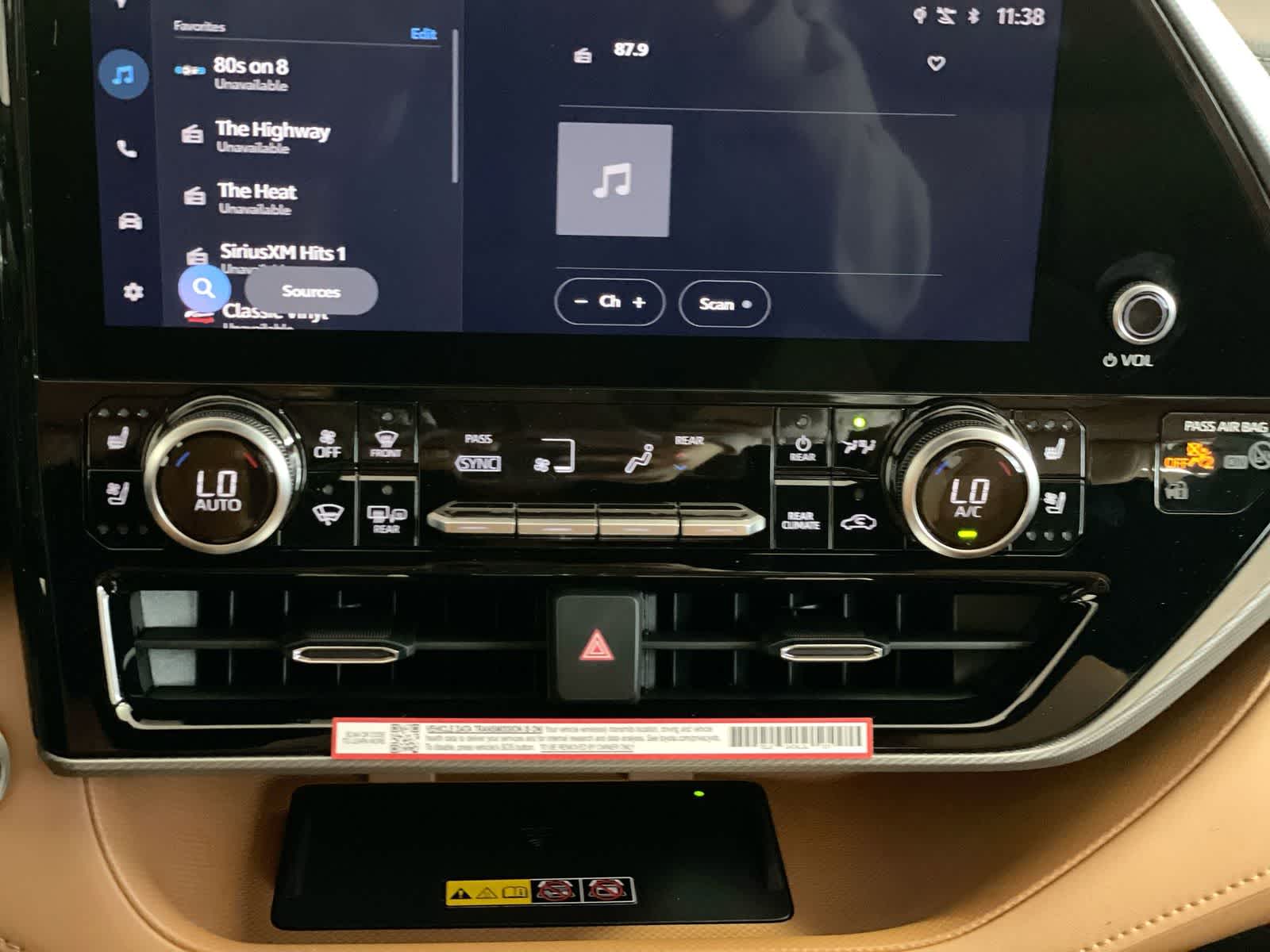 Thumbnail: 2026 Toyota Highlander - 22