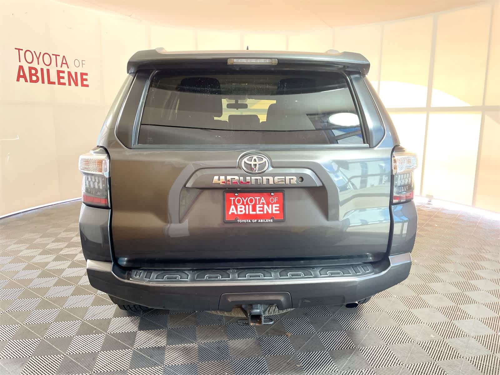Thumbnail: 2014 Toyota 4Runner - 4