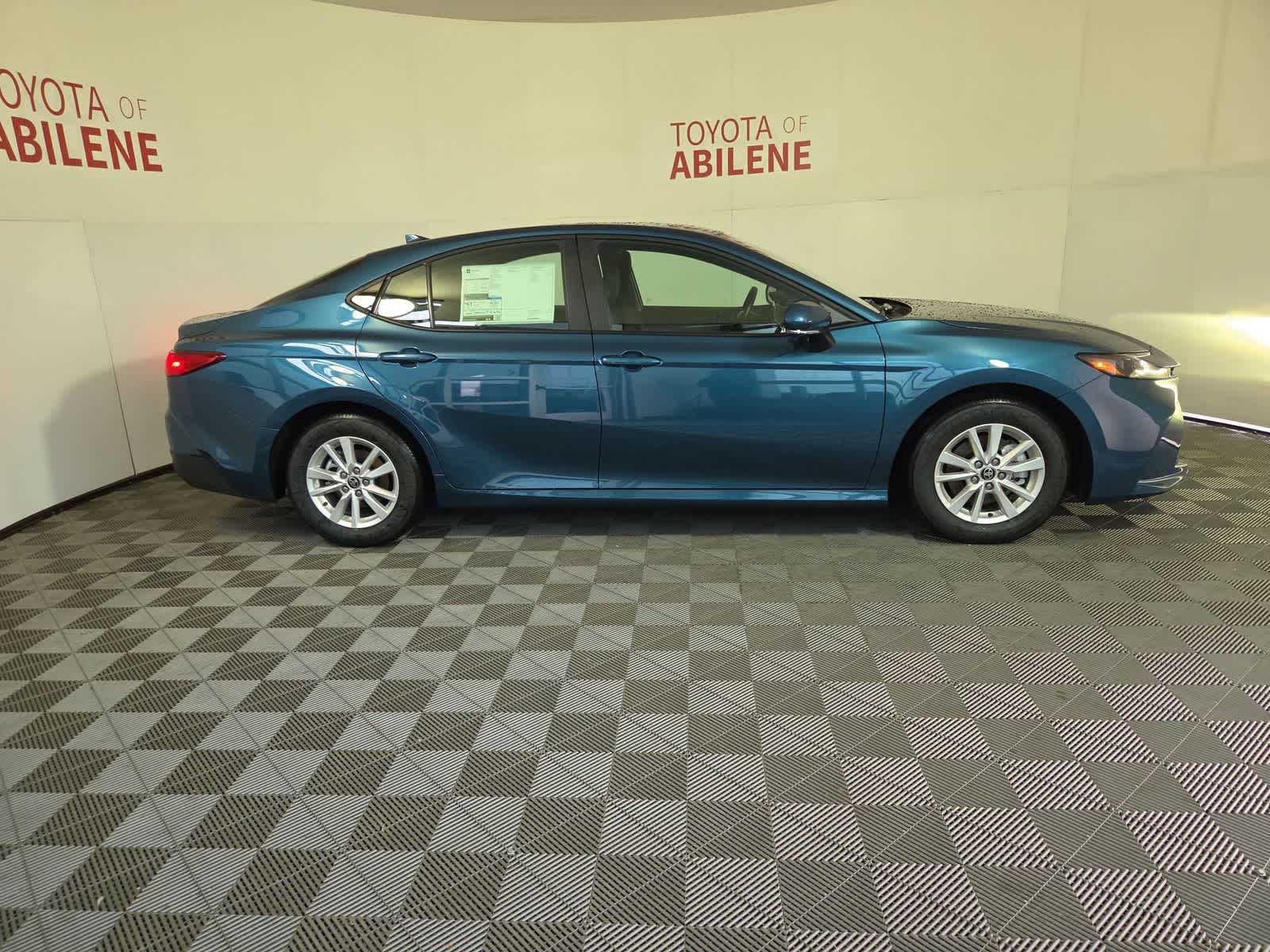 Thumbnail: 2026 Toyota Camry - 8