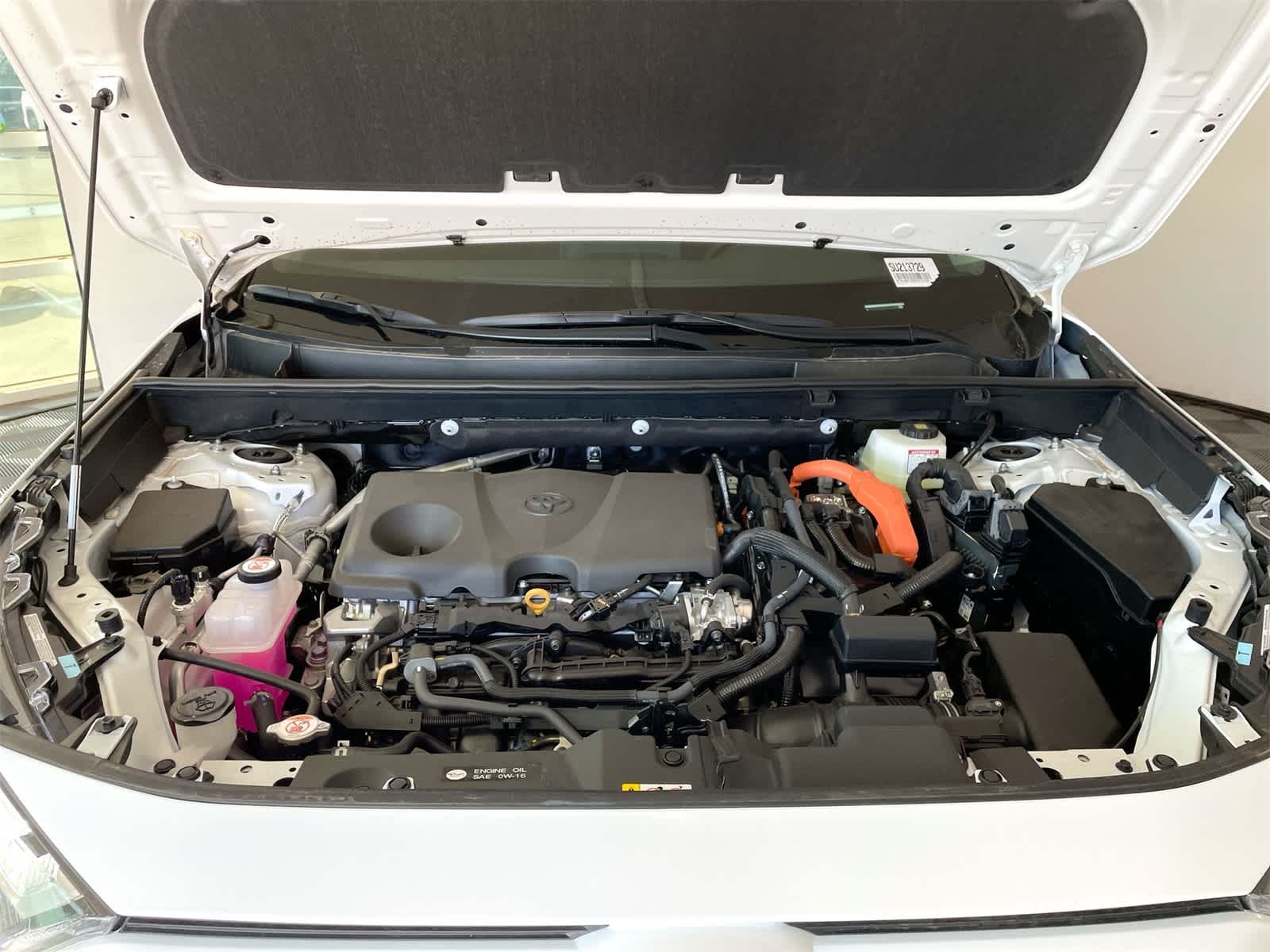 Thumbnail: 2025 Toyota RAV4 - 25