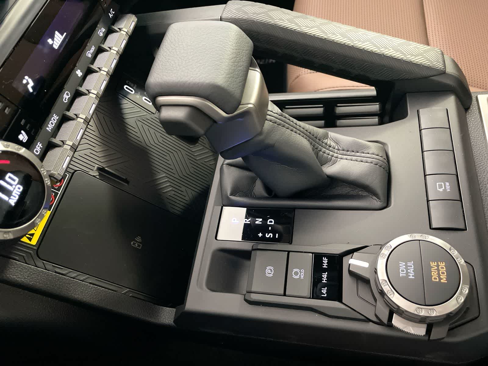 Thumbnail: 2026 Toyota 4Runner - 22