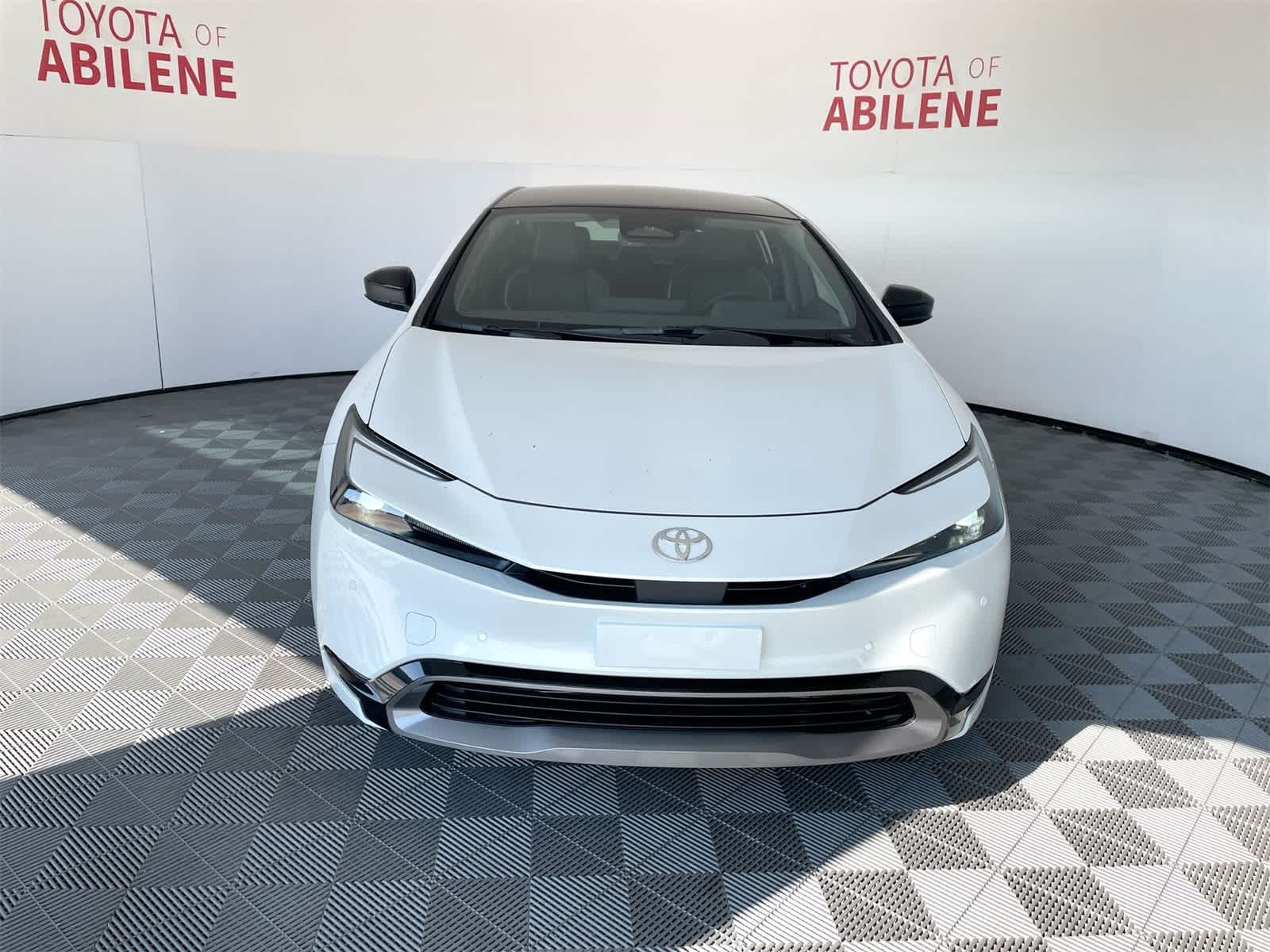 Thumbnail: 2026 Toyota Prius - 9
