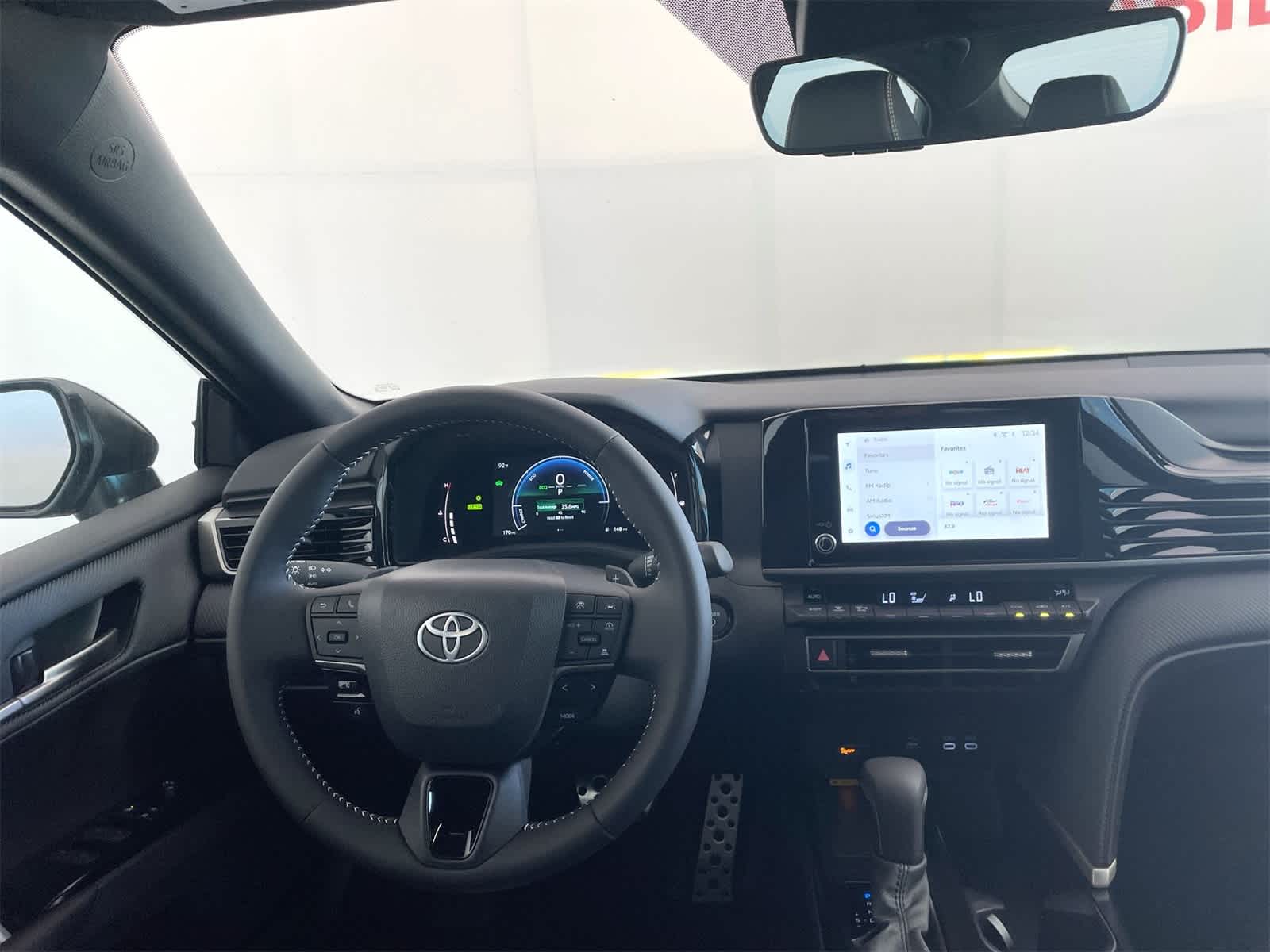 Thumbnail: 2025 Toyota Camry - 16