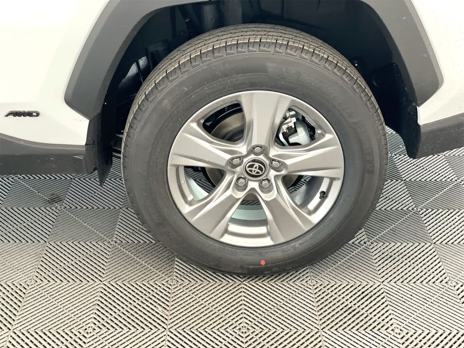 Thumbnail: 2025 Toyota RAV4 - 26