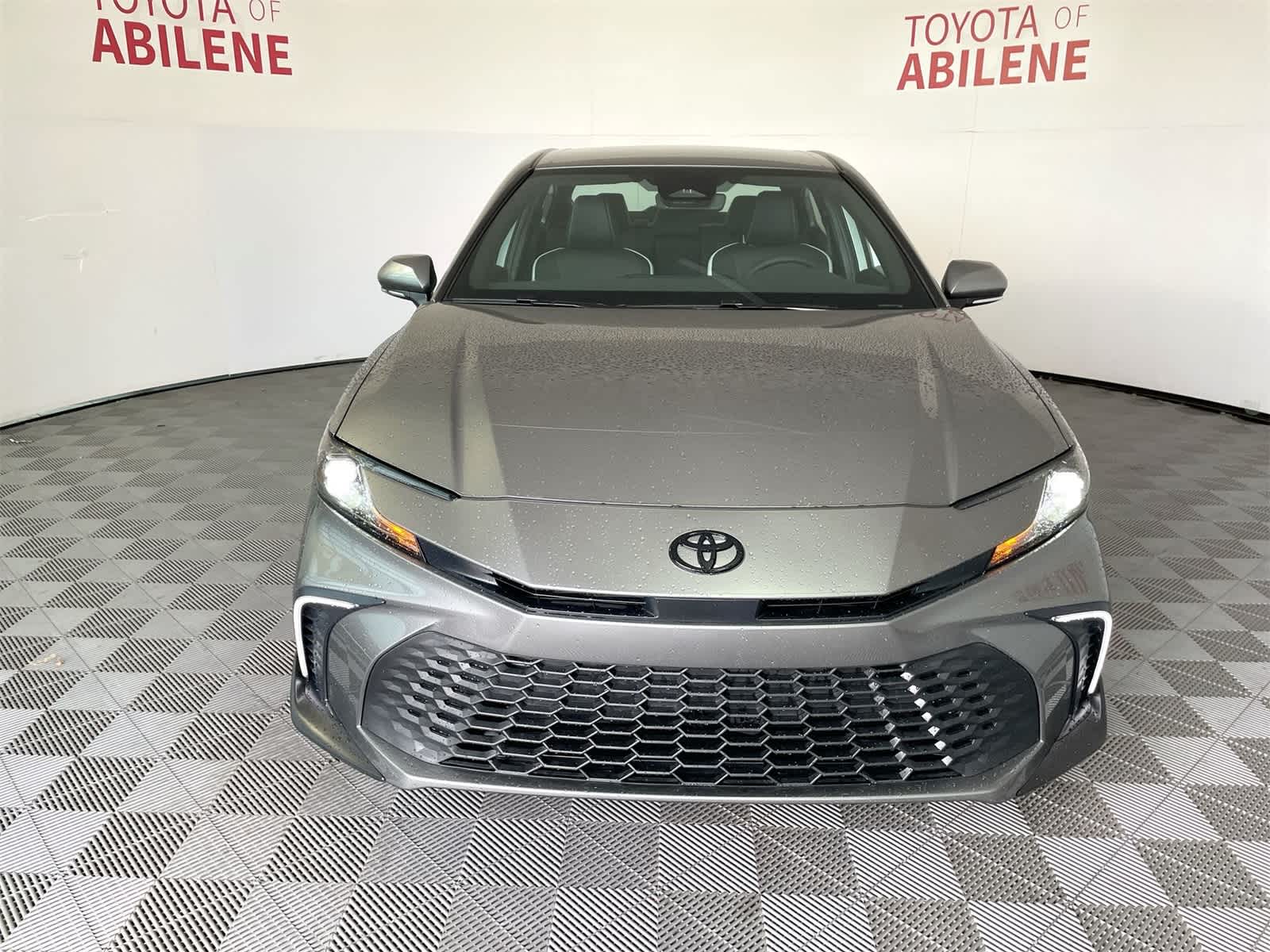 Thumbnail: 2025 Toyota Camry - 9