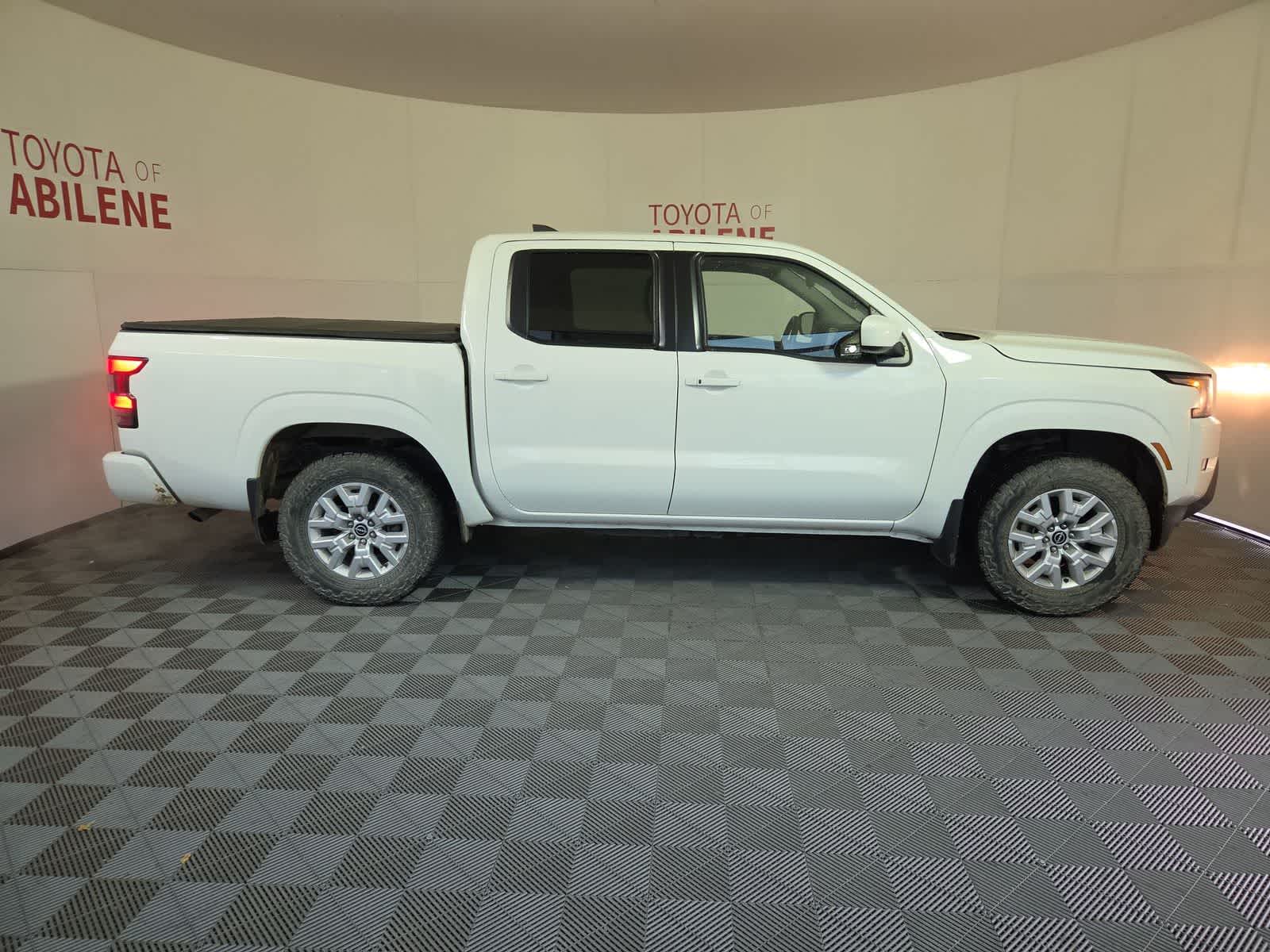 Thumbnail: 2022 Nissan Frontier - 6