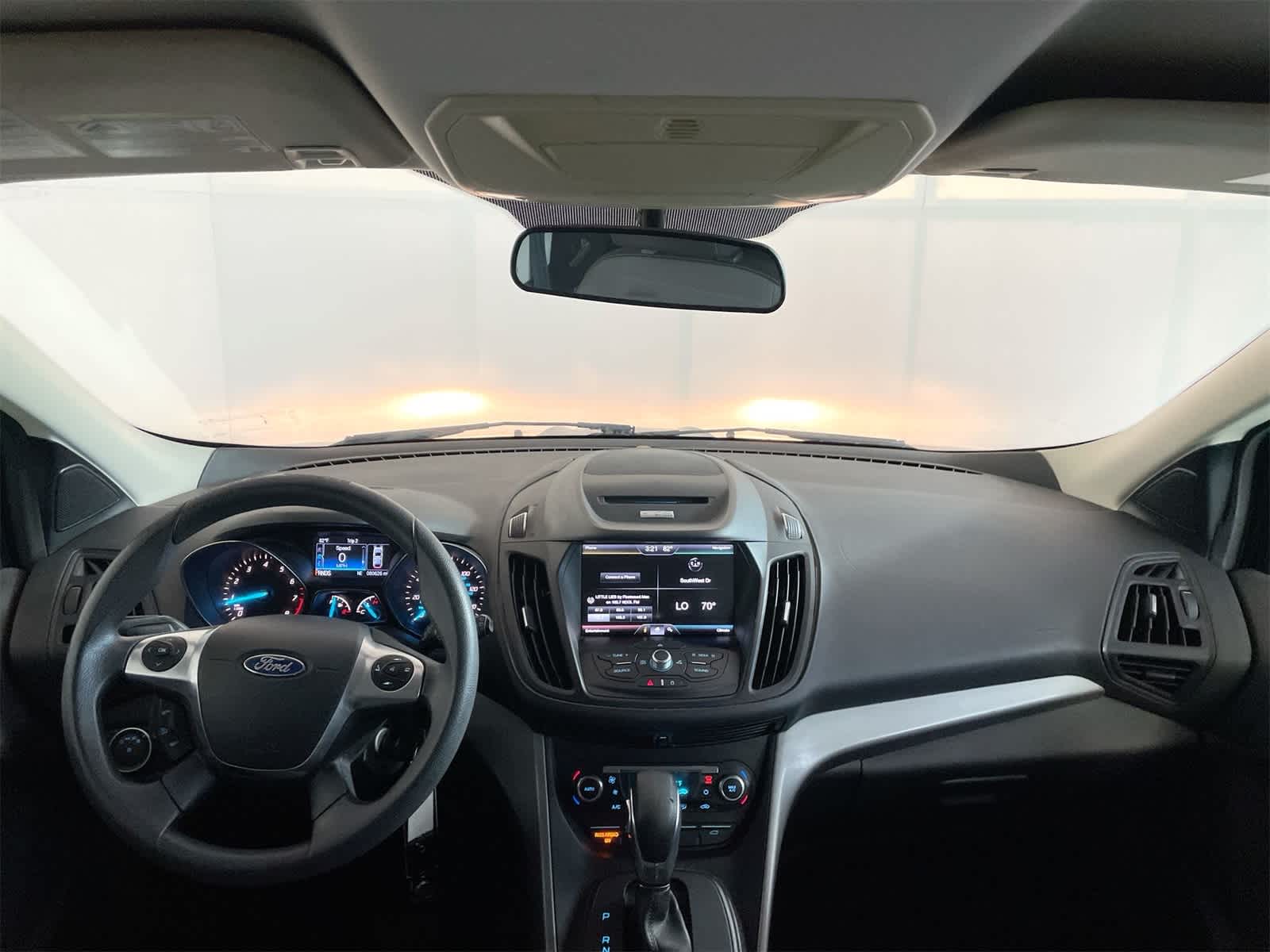 Thumbnail: 2015 Ford Escape - 17
