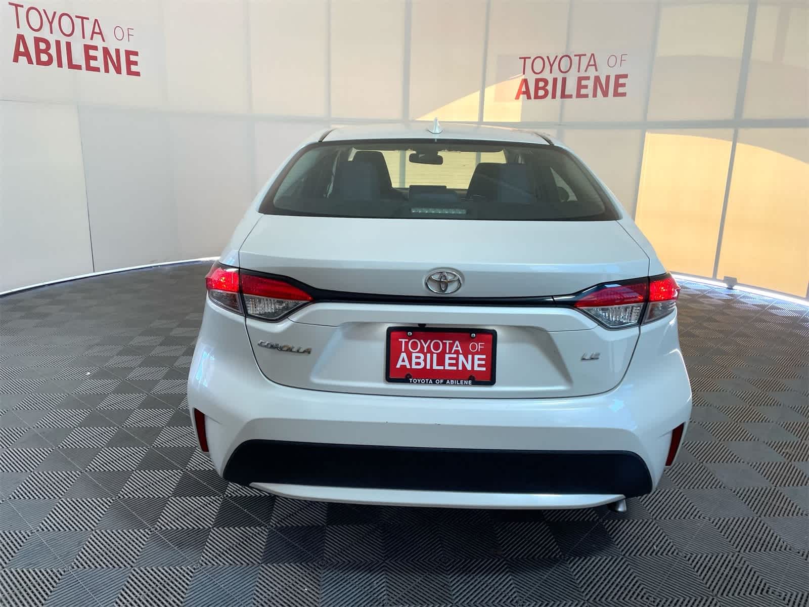 Thumbnail: 2020 Toyota Corolla - 4