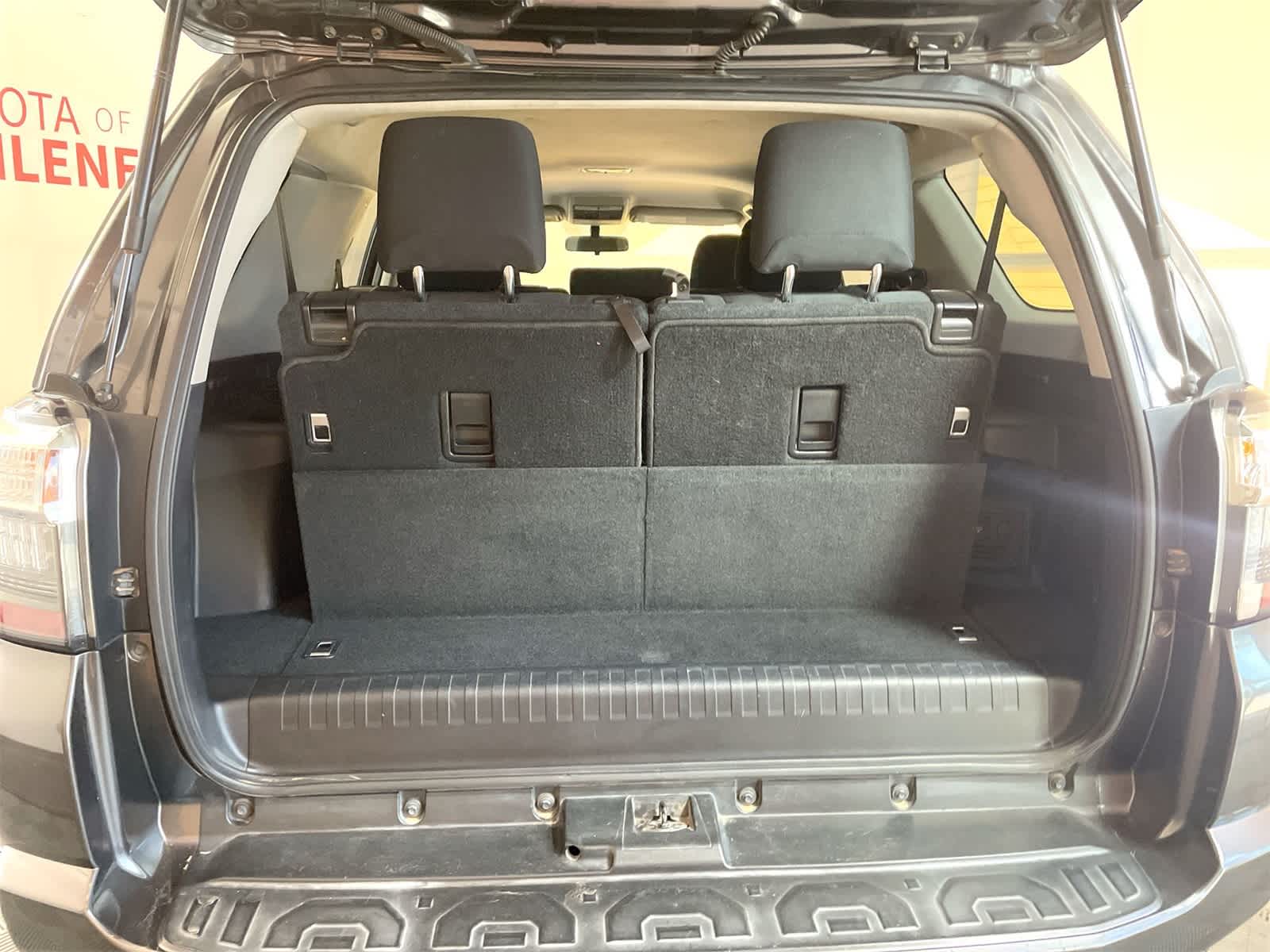 Thumbnail: 2014 Toyota 4Runner - 5