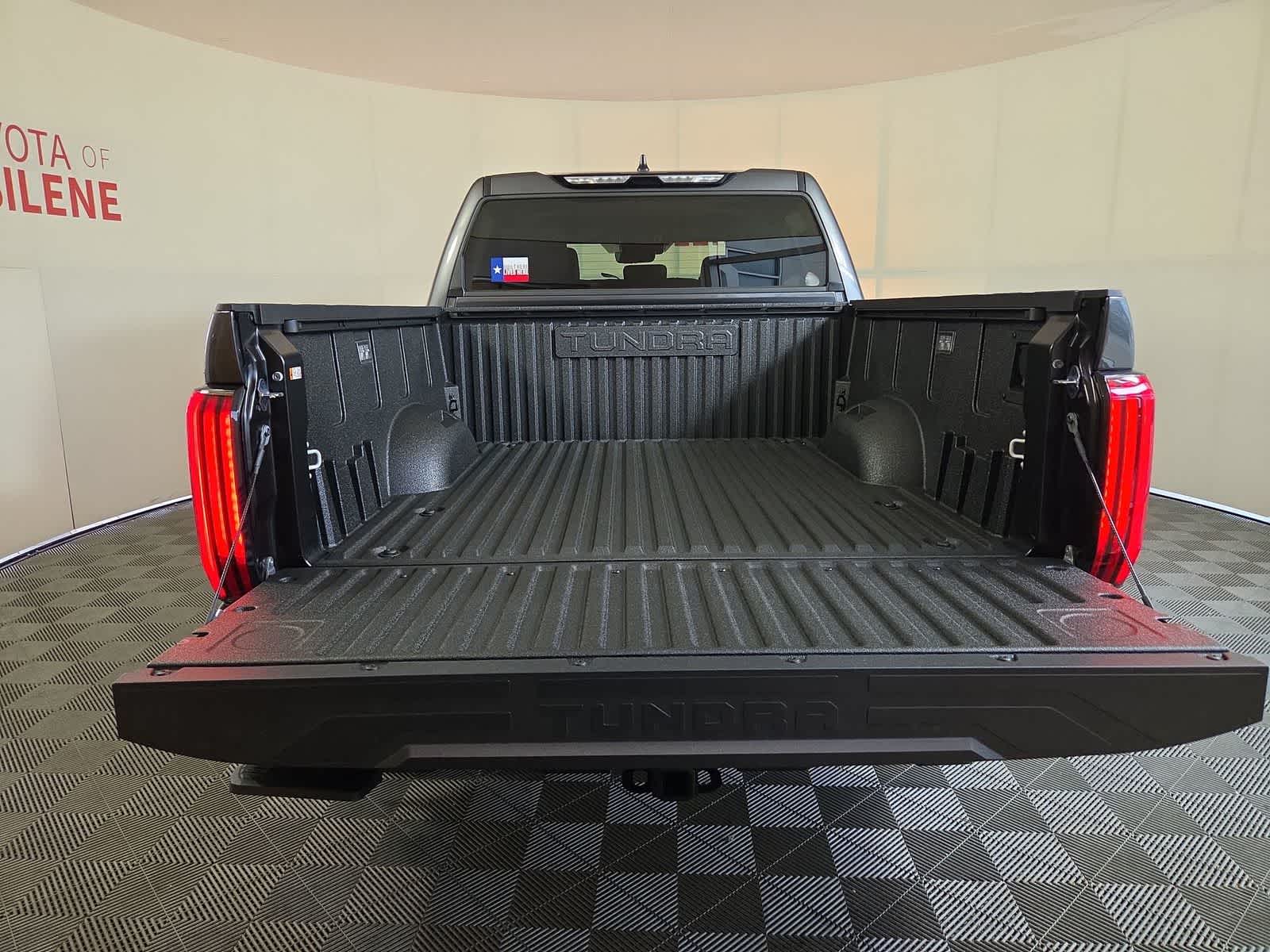 Thumbnail: 2026 Toyota Tundra - 4