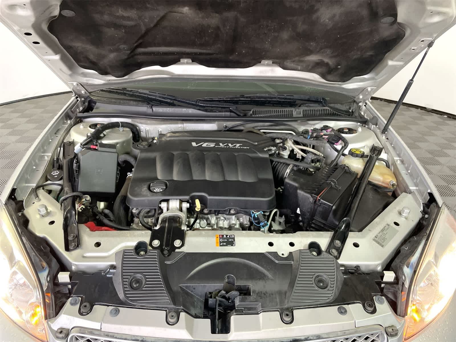 Thumbnail: 2014 Chevrolet Impala - 23