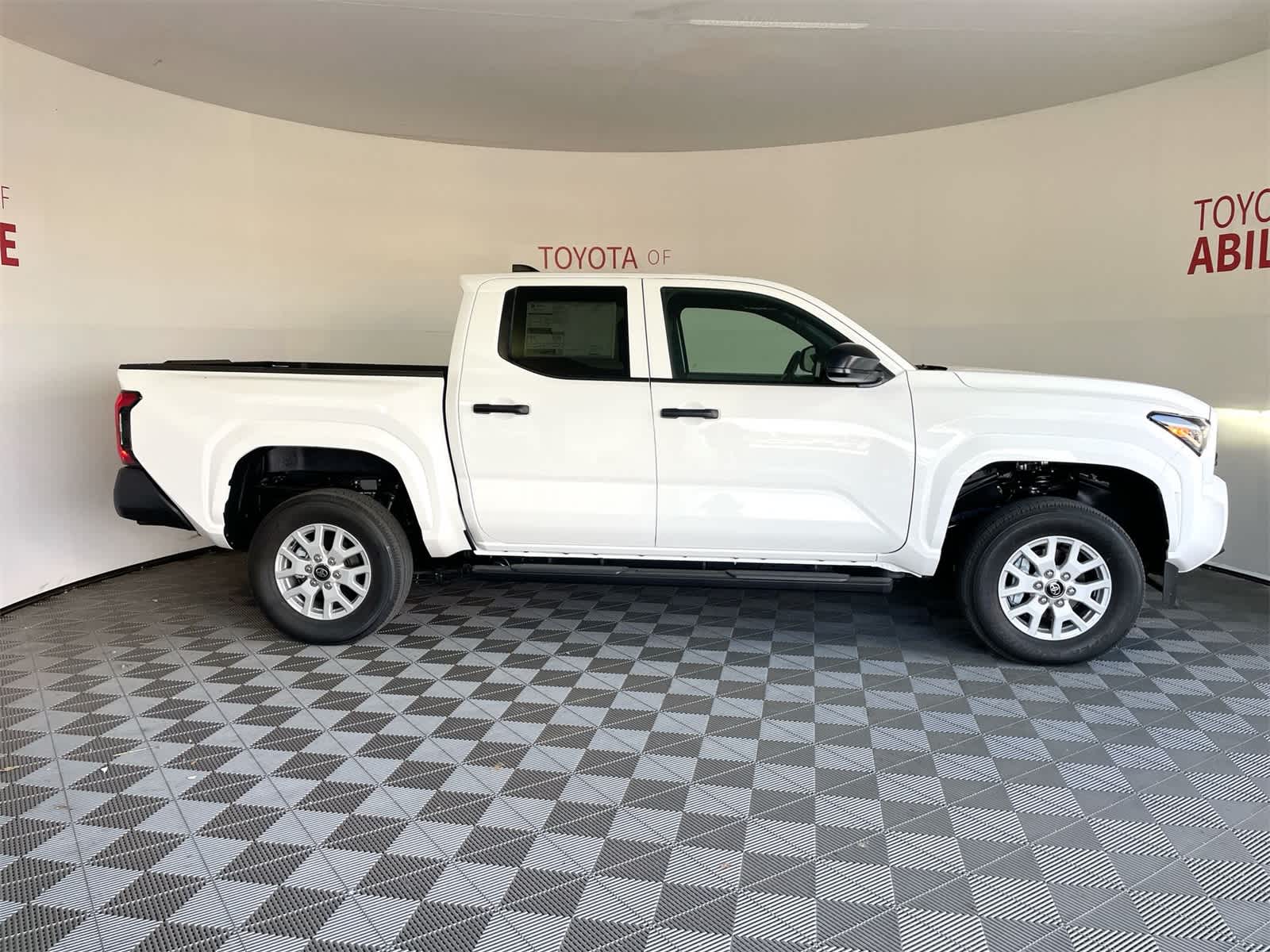 Thumbnail: 2025 Toyota Tacoma - 7