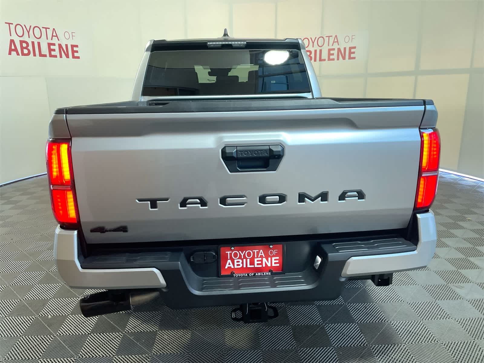 Thumbnail: 2025 Toyota Tacoma - 4