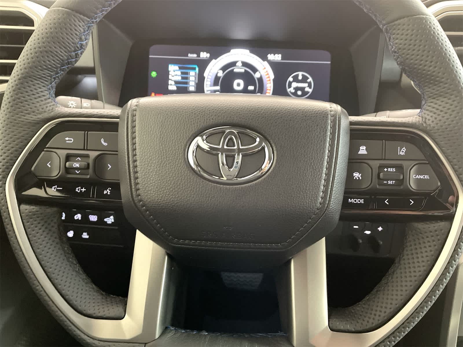 Thumbnail: 2026 Toyota Tundra - 18